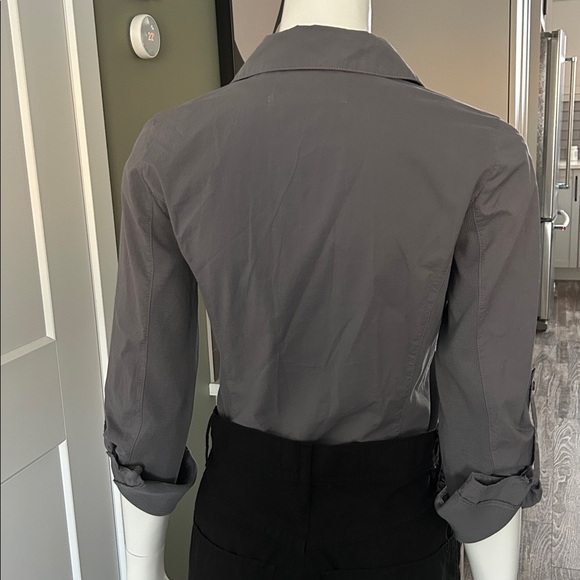 CHRLDR Tracy Poplin Stretch Side Rib Button Up - Picture 12 of 13